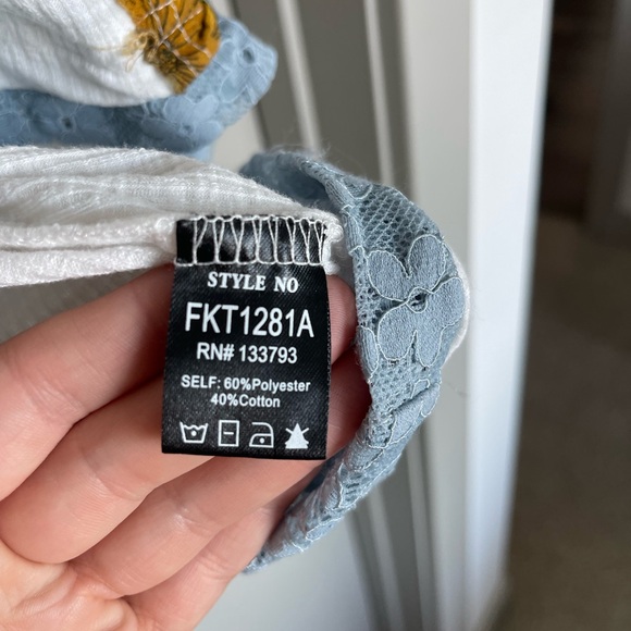 *** LISTING IS SOLD ***  Boho Floral Patchwork Tunic - Picture 7 of 9